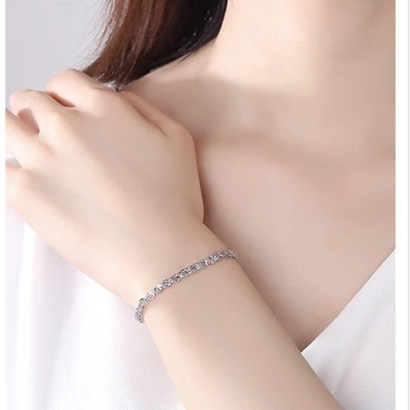 Beautiful Sparkling Hollowed Out Silver Bracelet - Picture 3 of 5